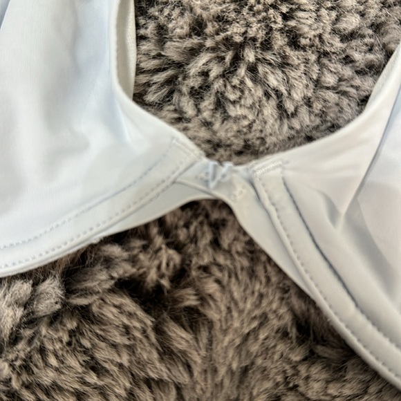 Victoria Secret Bra - Picture 6 of 6